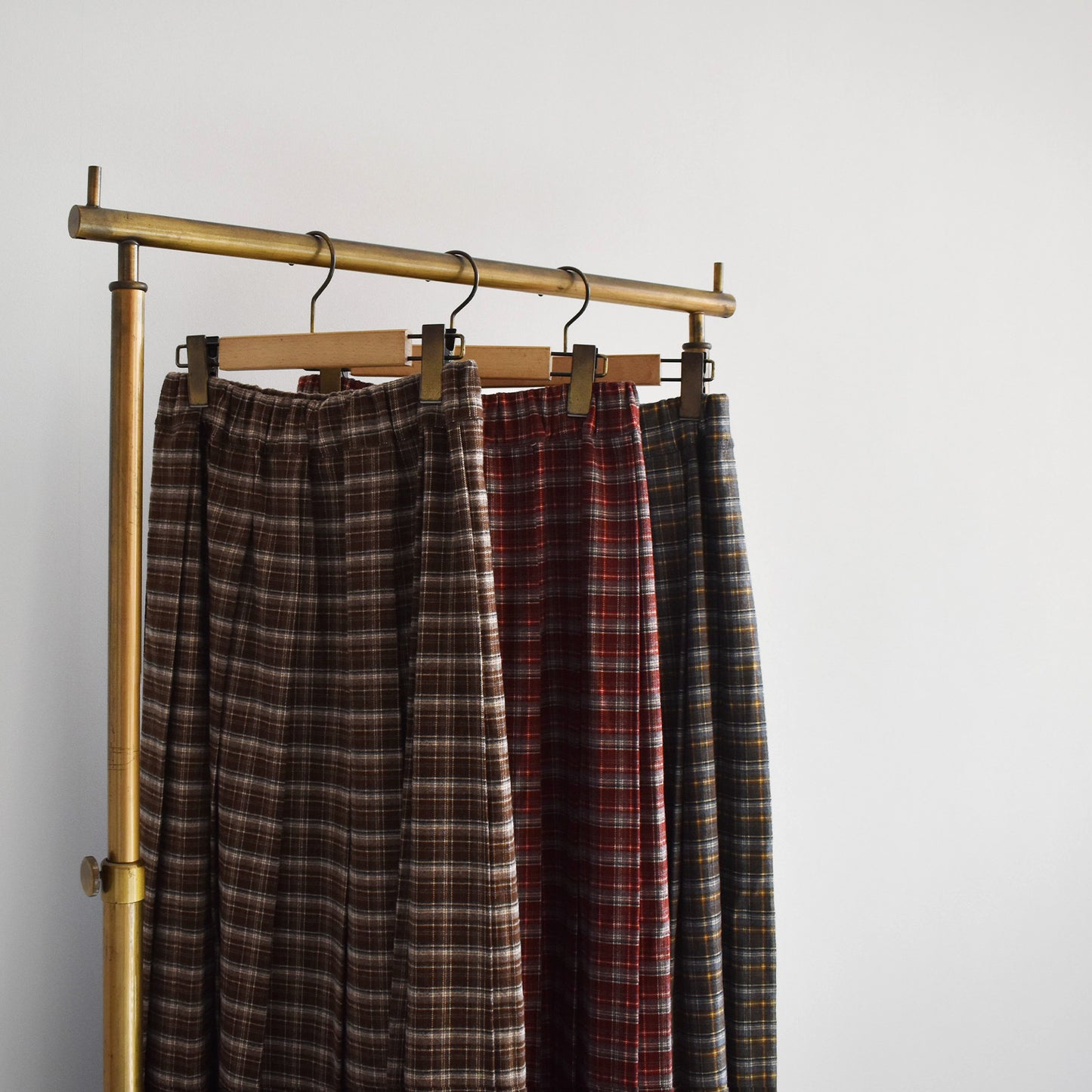 【tee-up】先染めチェックプリーツスカート