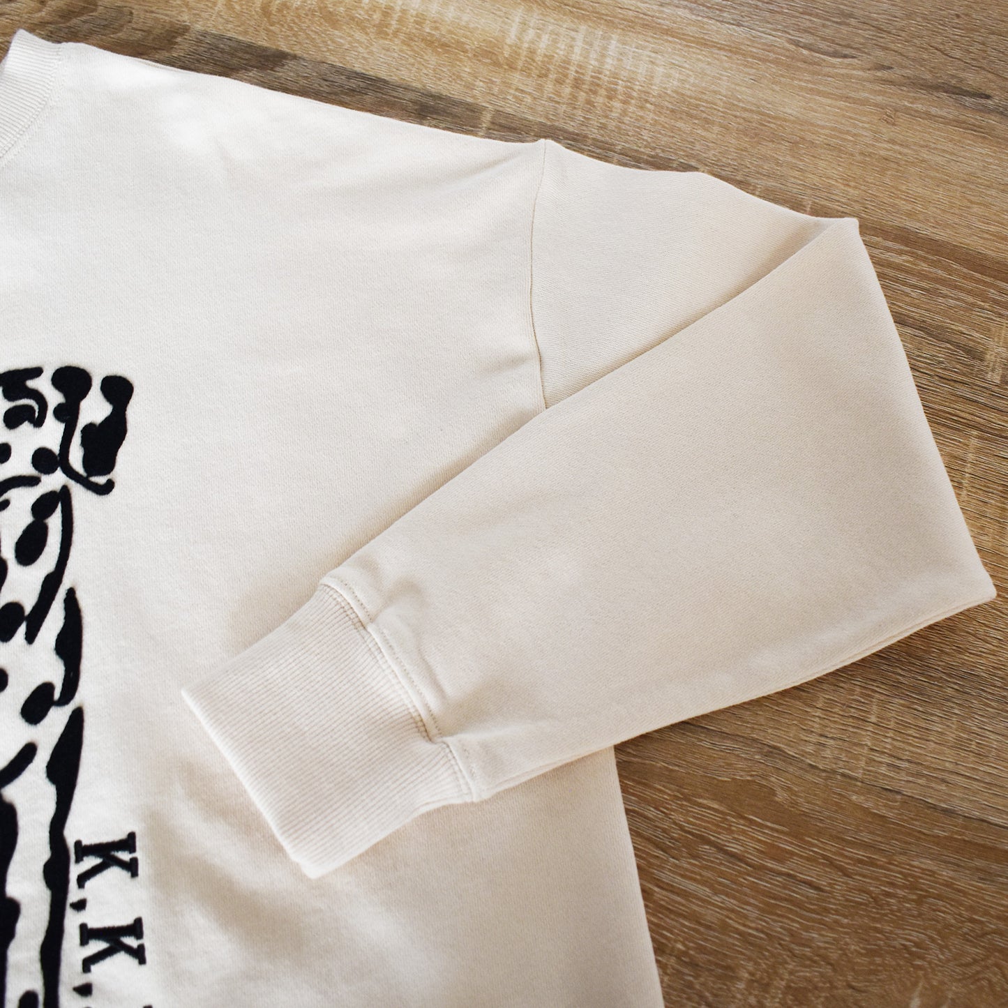 【KAKELA&TRANQUIL】ダルメシアン刺繍ロングスウェット