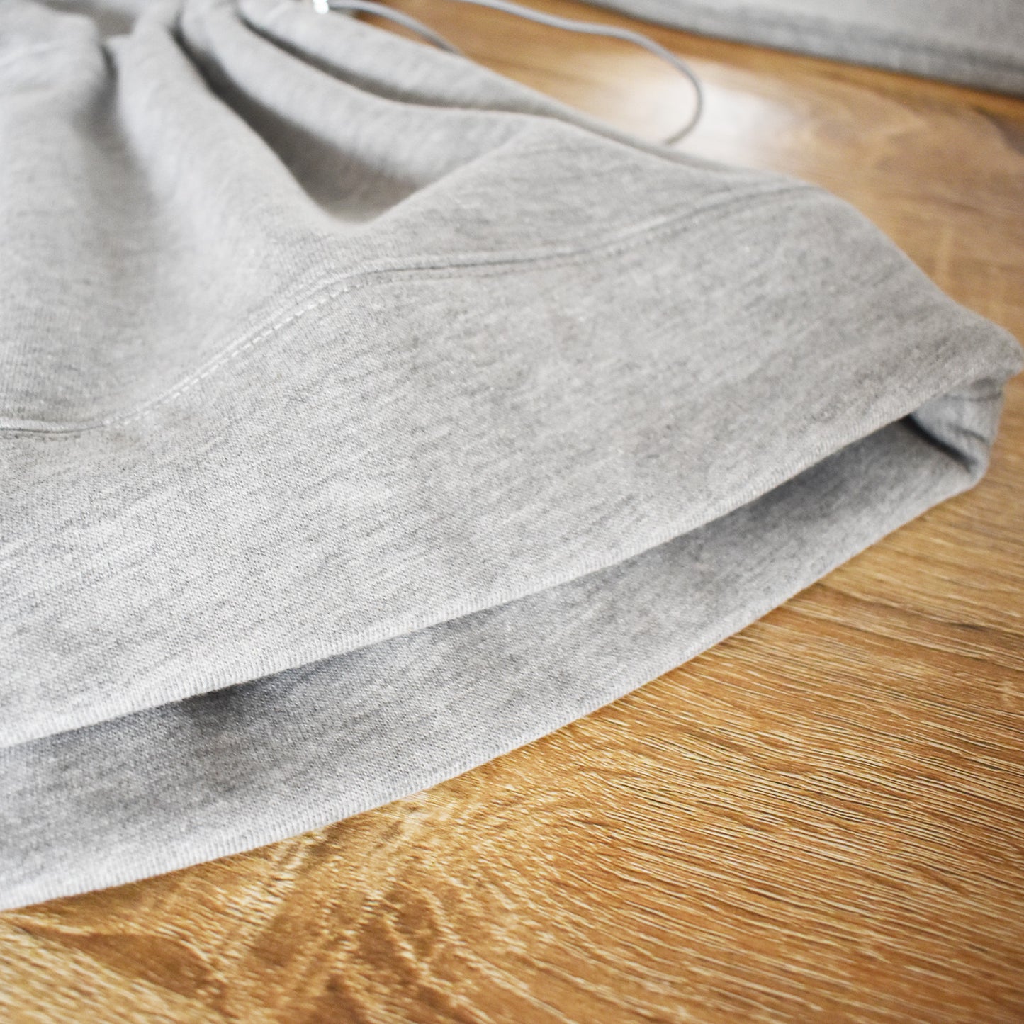 【gleam】ドロストフードプルオーバー