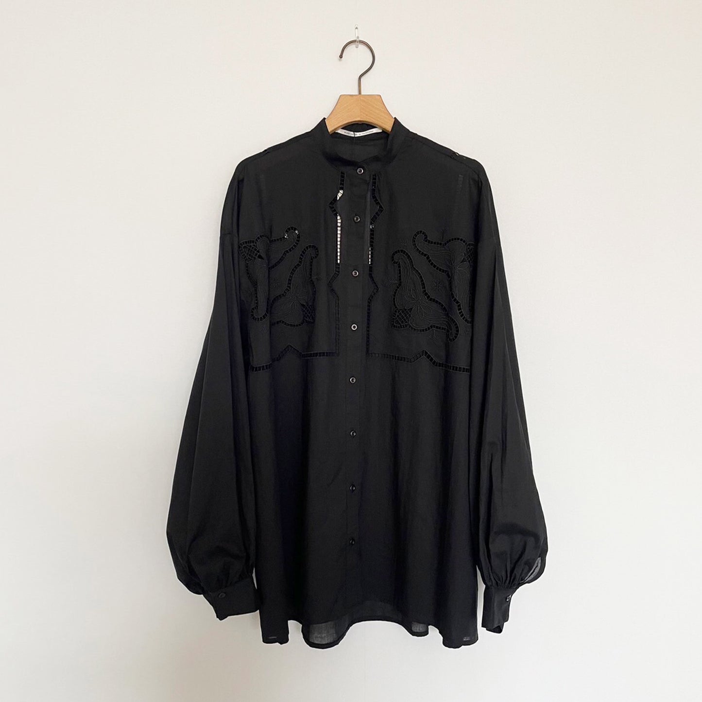 【ZampaStyle】カットワーク刺繍シャツ