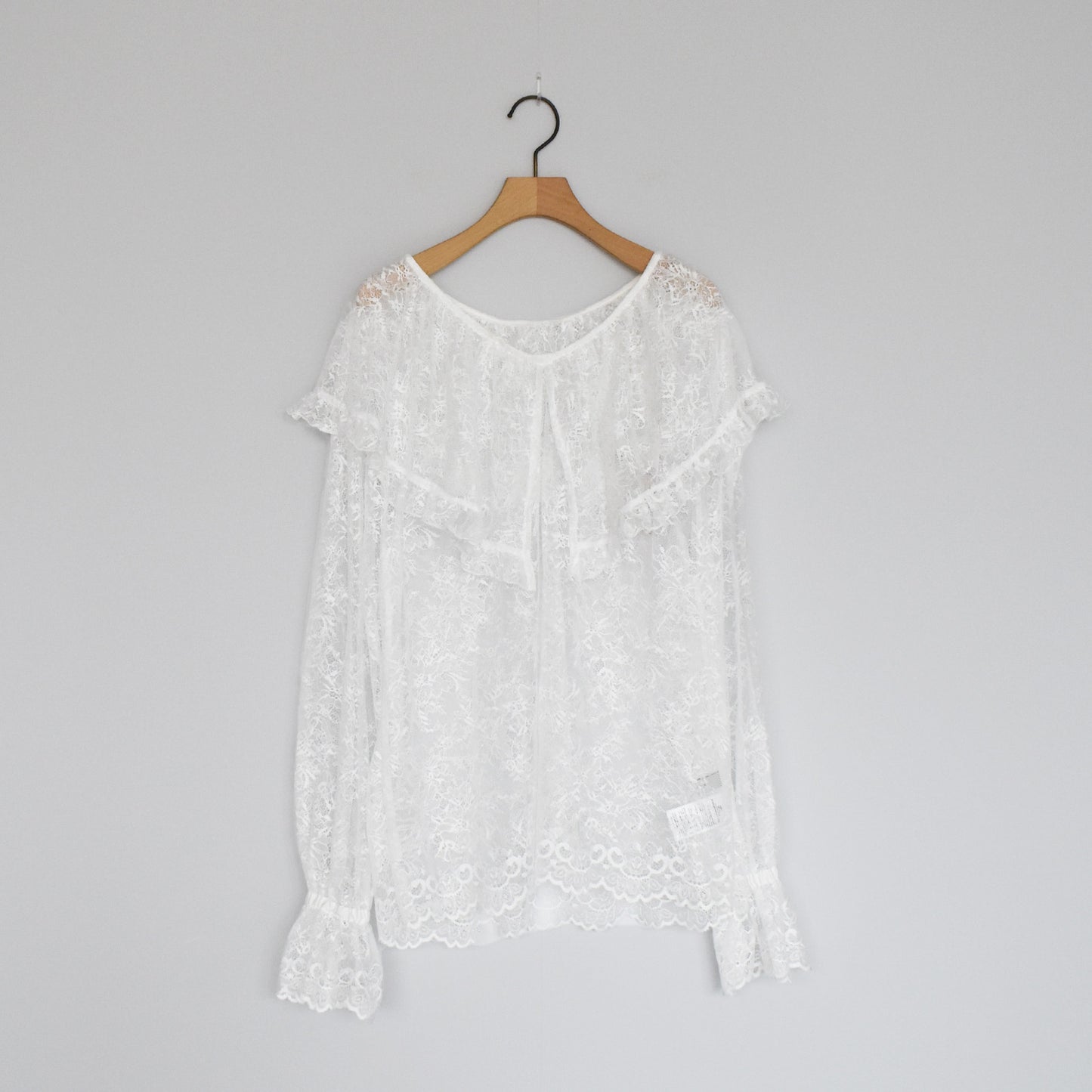 【en haut】レースブラウス