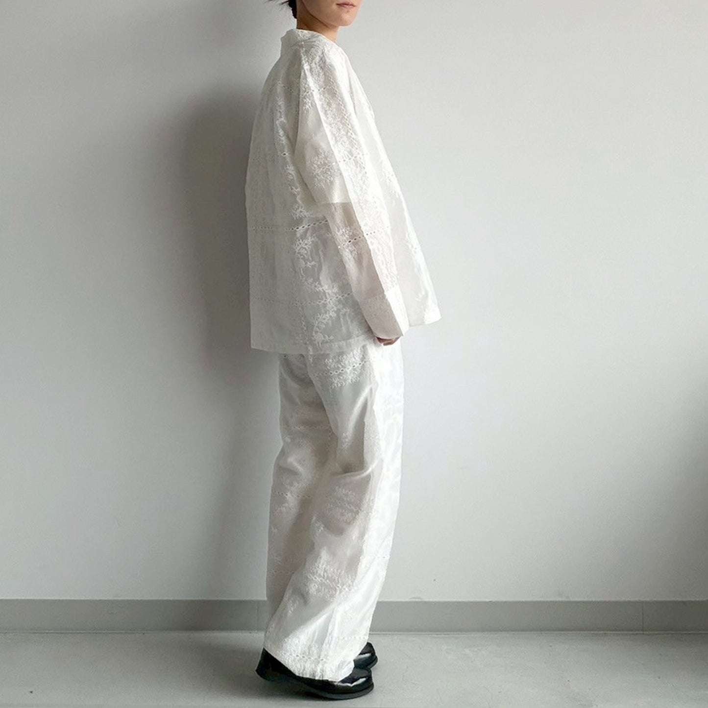 【gleam】パッチワーク風総刺繍ルーズパンツ