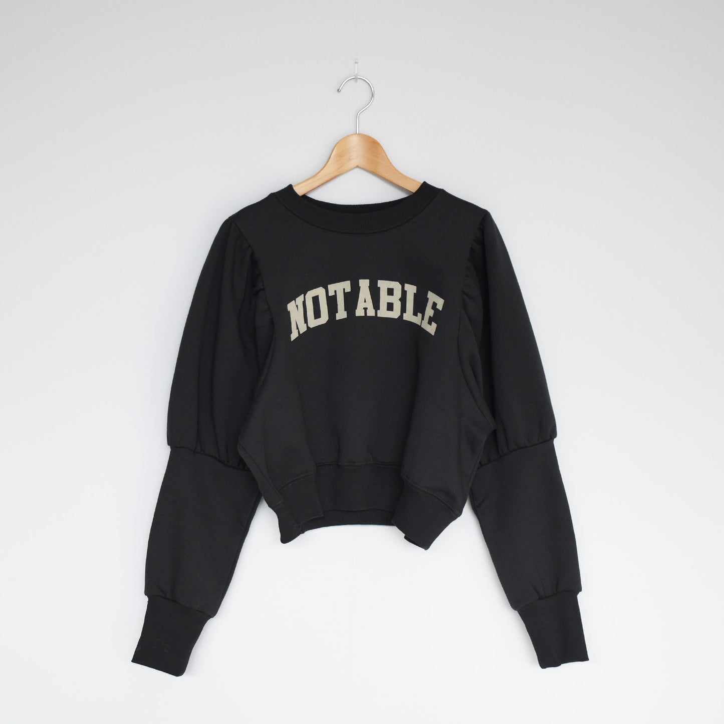 【gleam】裏起毛ロゴプリントパフ袖プルオーバー