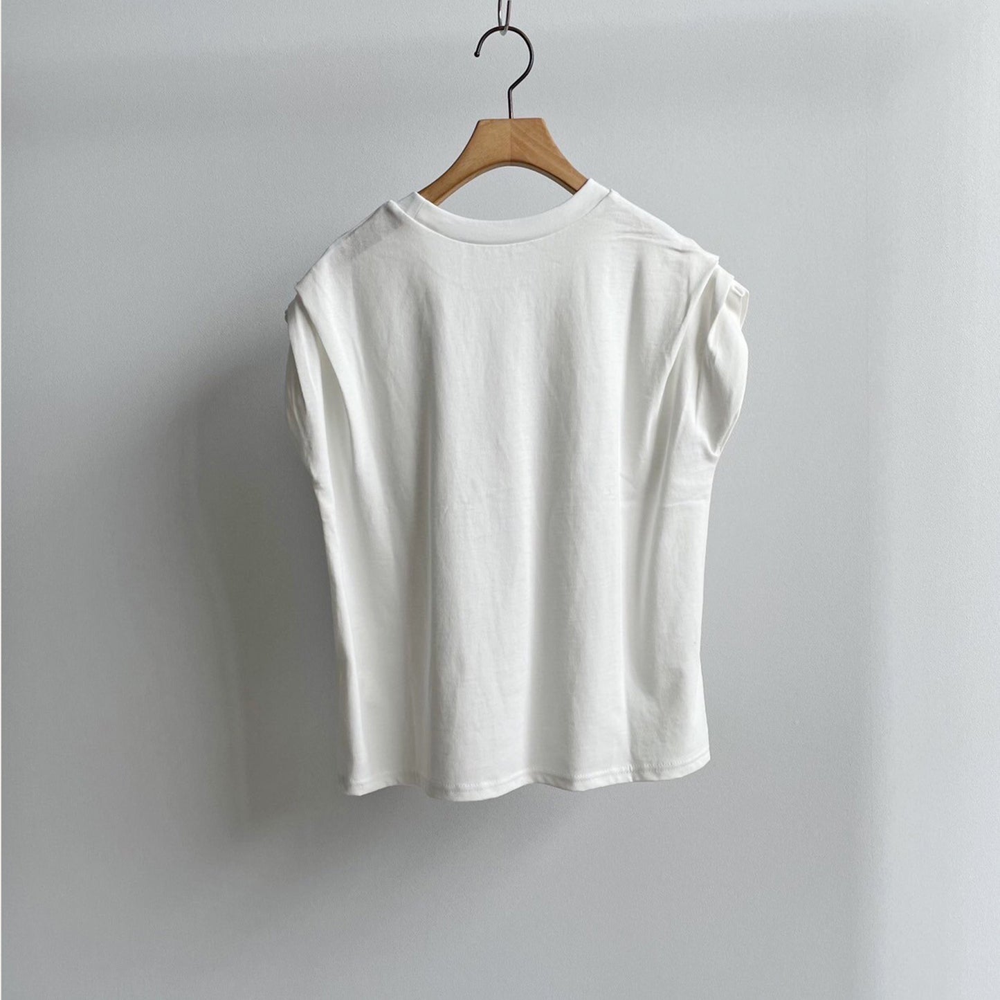 ビスチェ+袖タックTシャツ