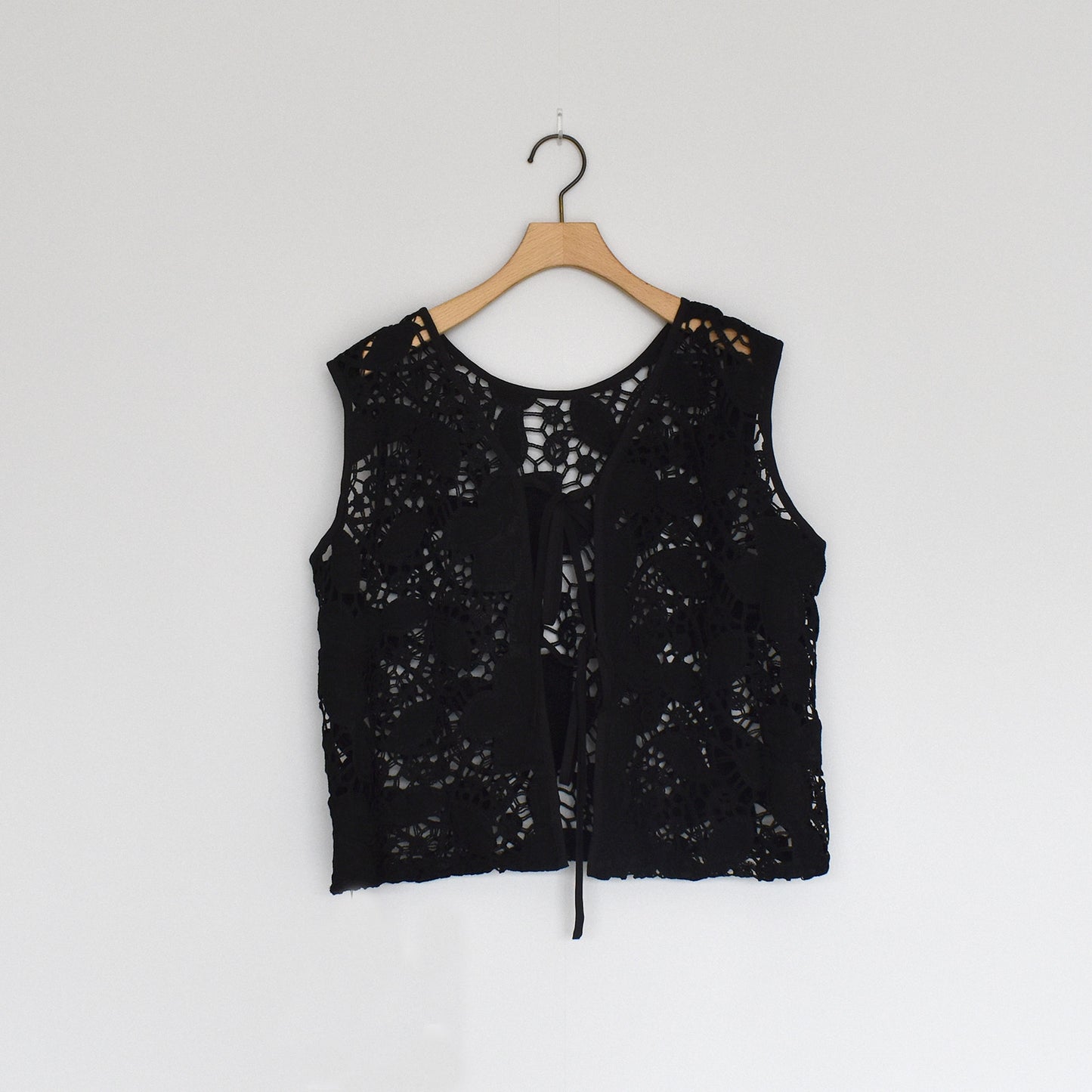 【urban hymns】ニット風レース2wayノースリーブブラウス