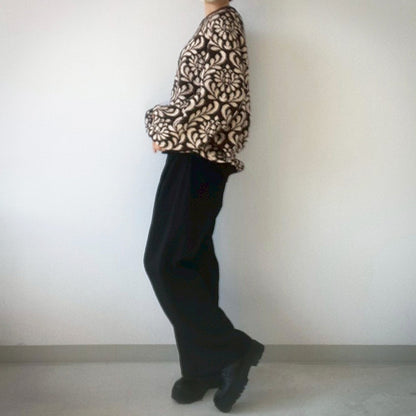 【en haut】 柄プルオーバー