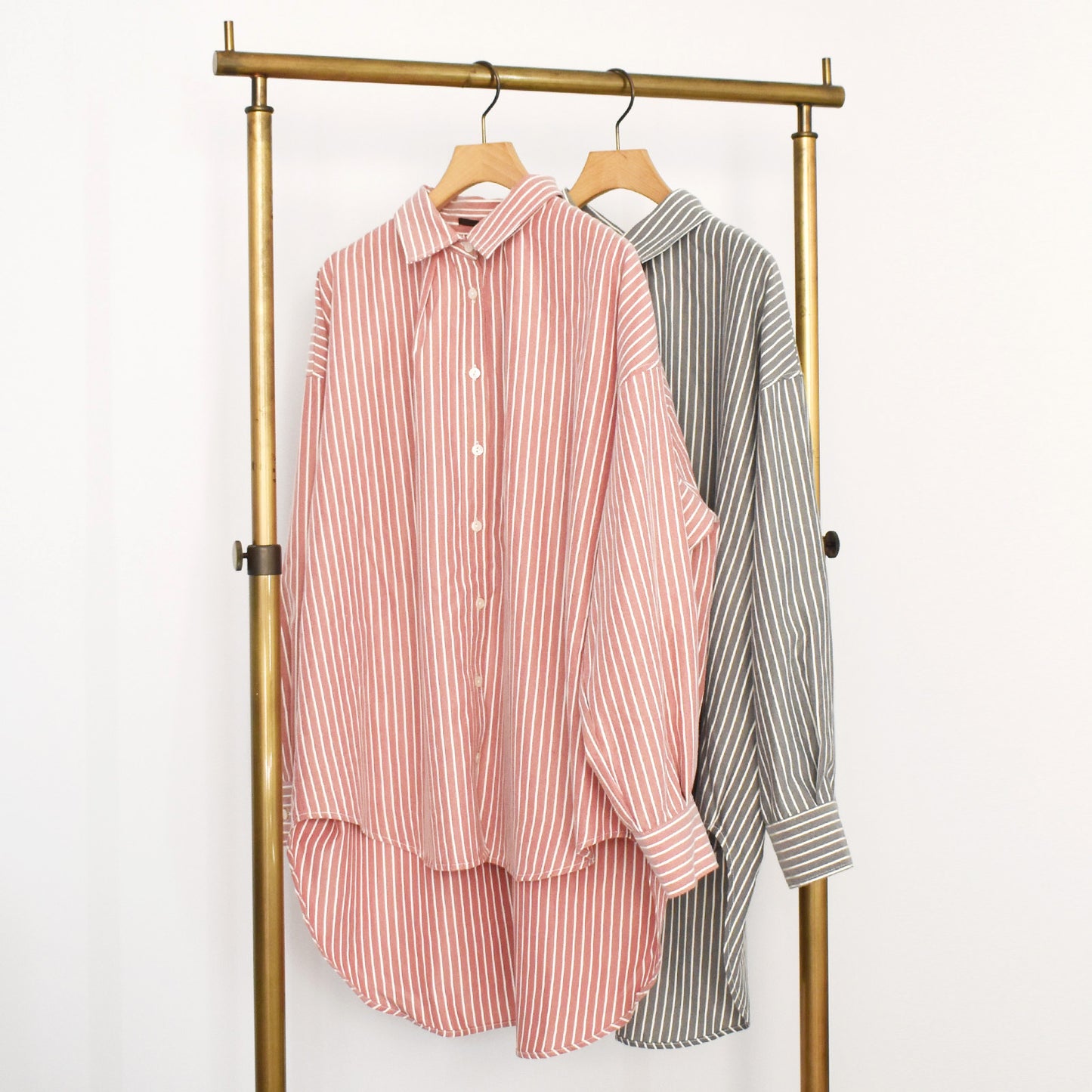 【organic】後タックデザインチュニックシャツ