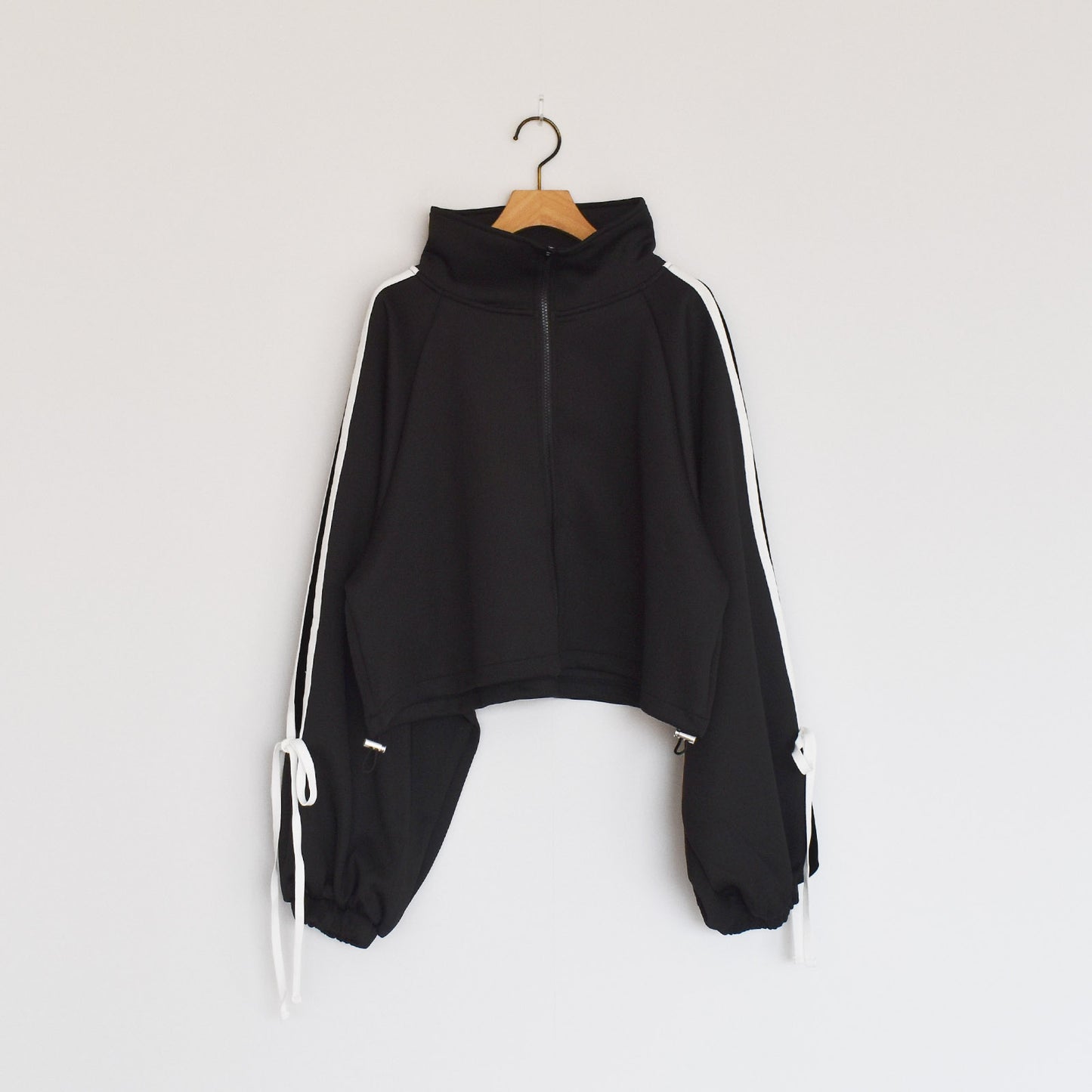 【Fun Fashion Future】リボンライントラックジャケット