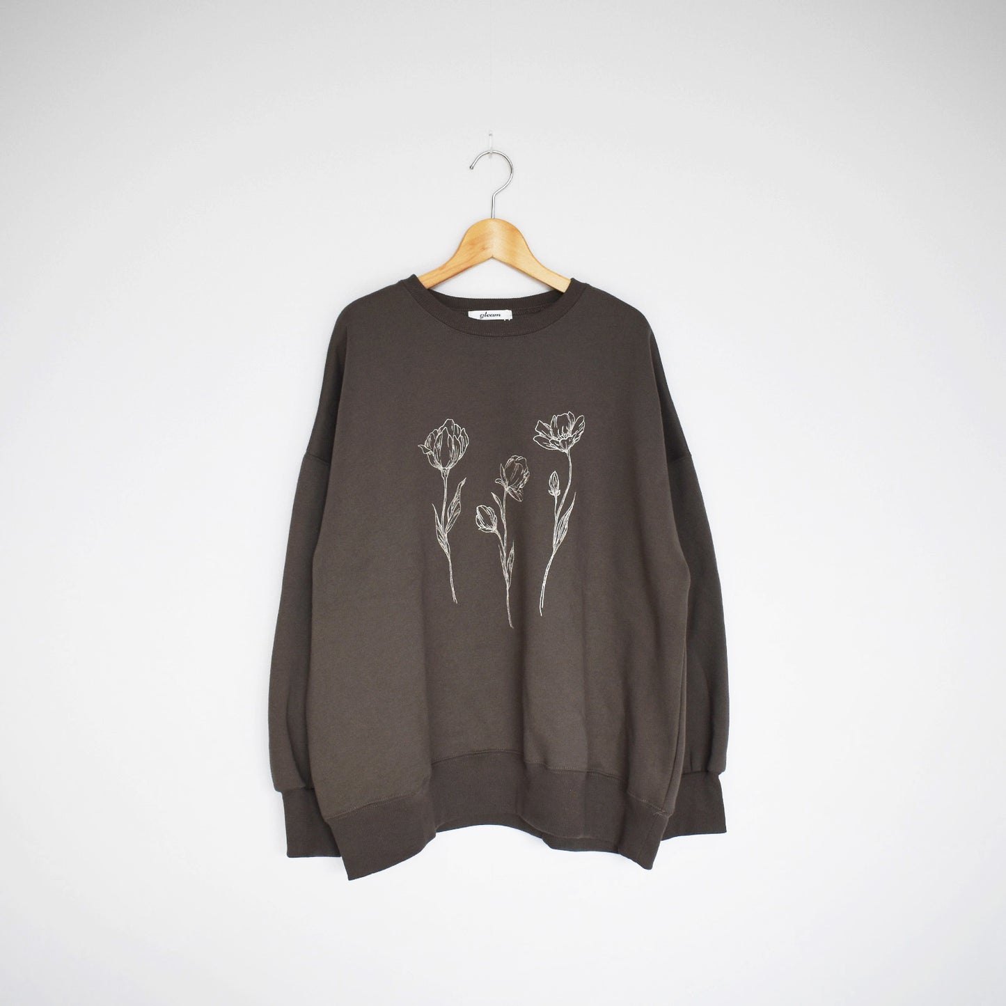 【gleam】線画フラワー刺繍BIGプルオーバー