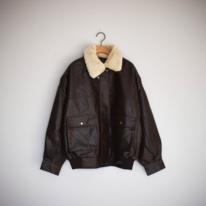 【Fun Fashion Future】ティぺット付きレザ―ブルゾン