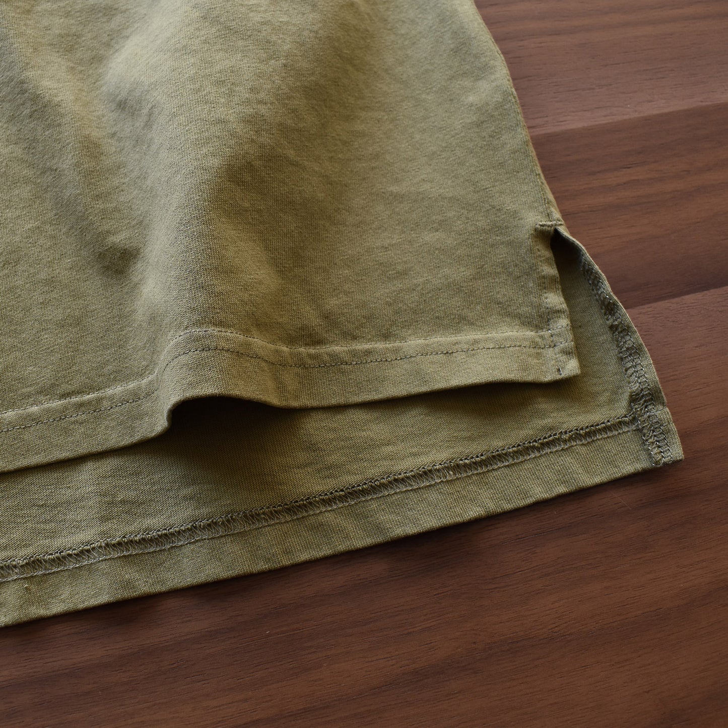 【KAKELA＆TRANQUIL】刺繍ロゴロングBACK刺繍