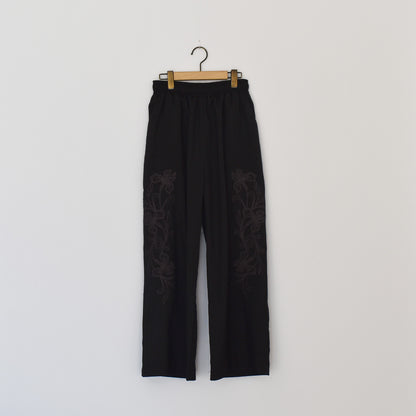 【gleam】脇花刺繍ワイドパンツ