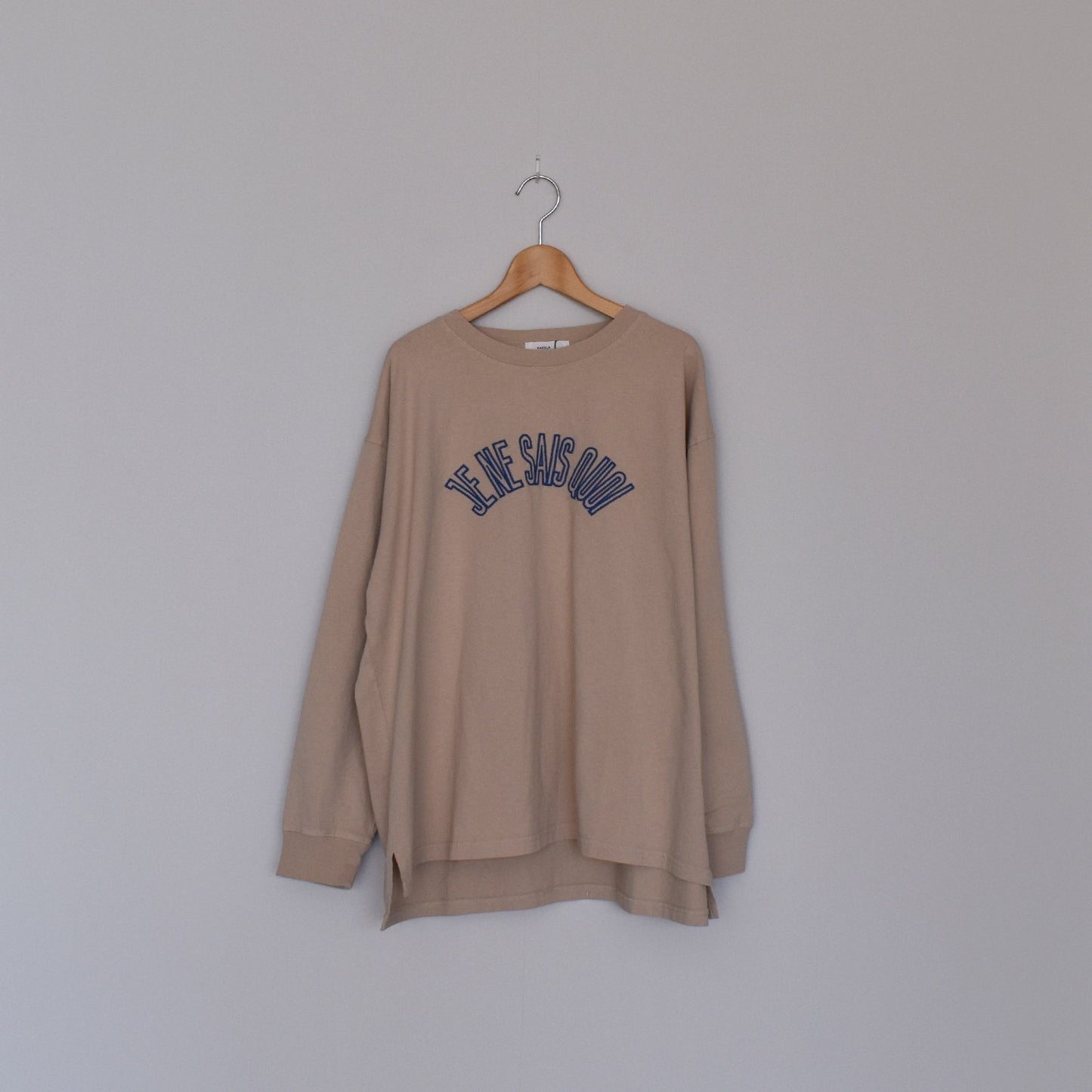 【KAKELA＆TRANQUIL】刺繍ロゴロングBACK刺繍