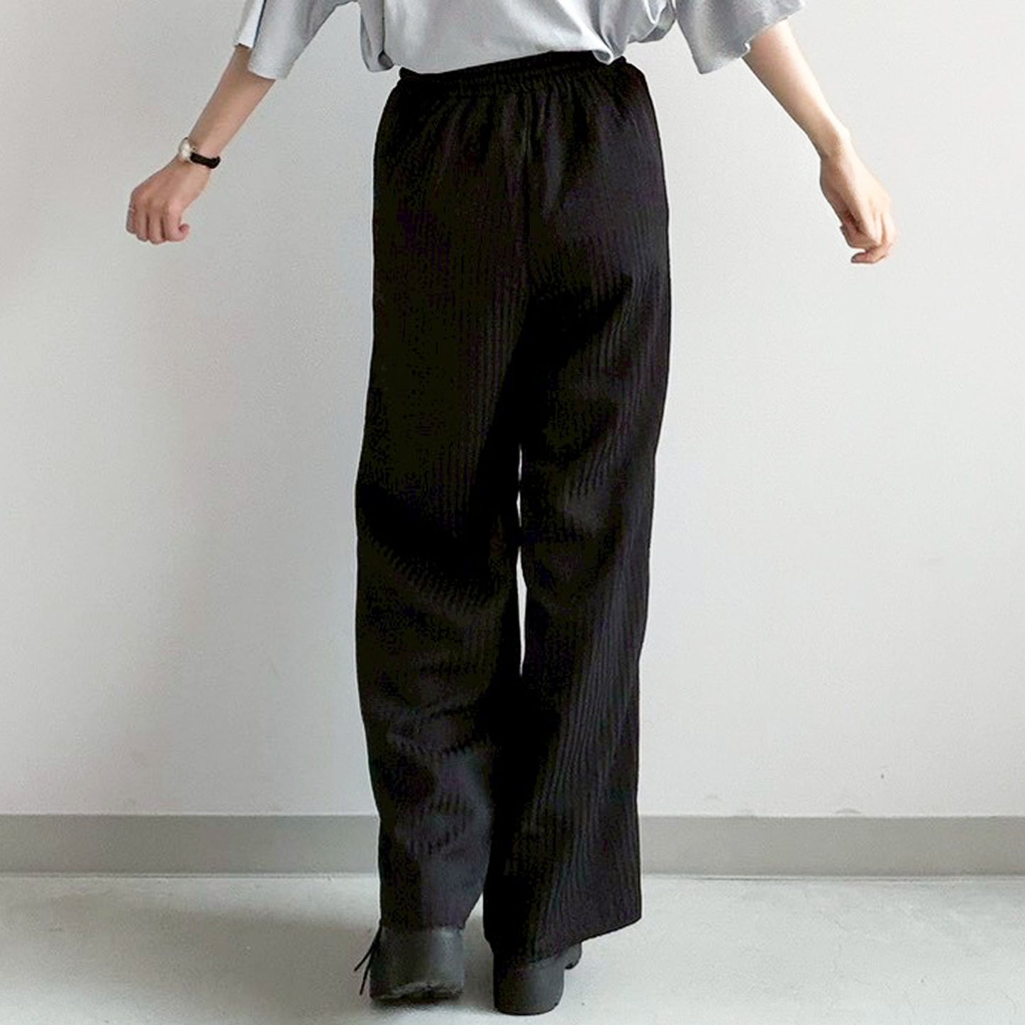 【Fun Fashion Future】タックイージーパンツ