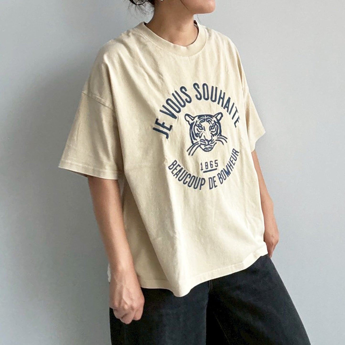 【KAKELA&TRANQUIL】Tigerカレッジ刺繍T