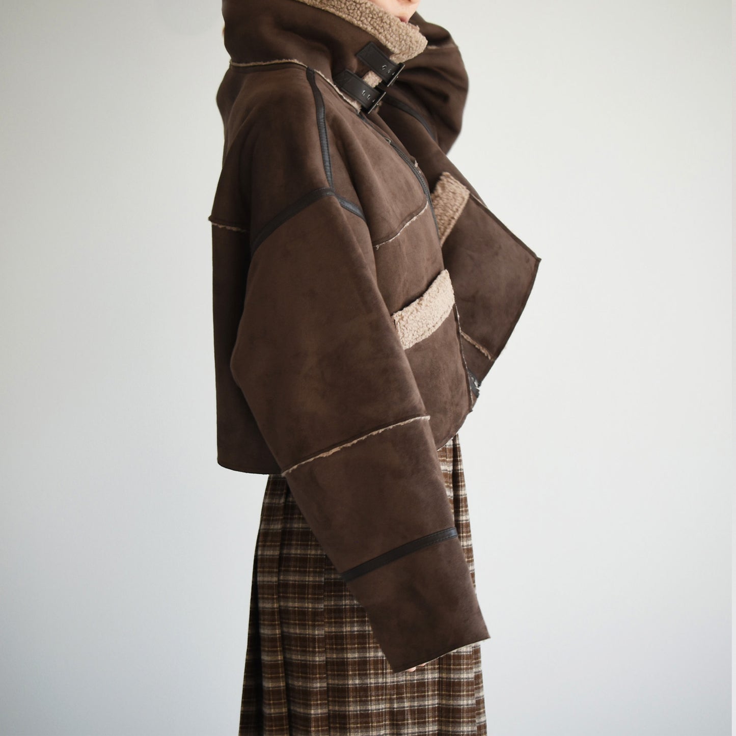 【Cotopone】ショート丈ムートンジャケット