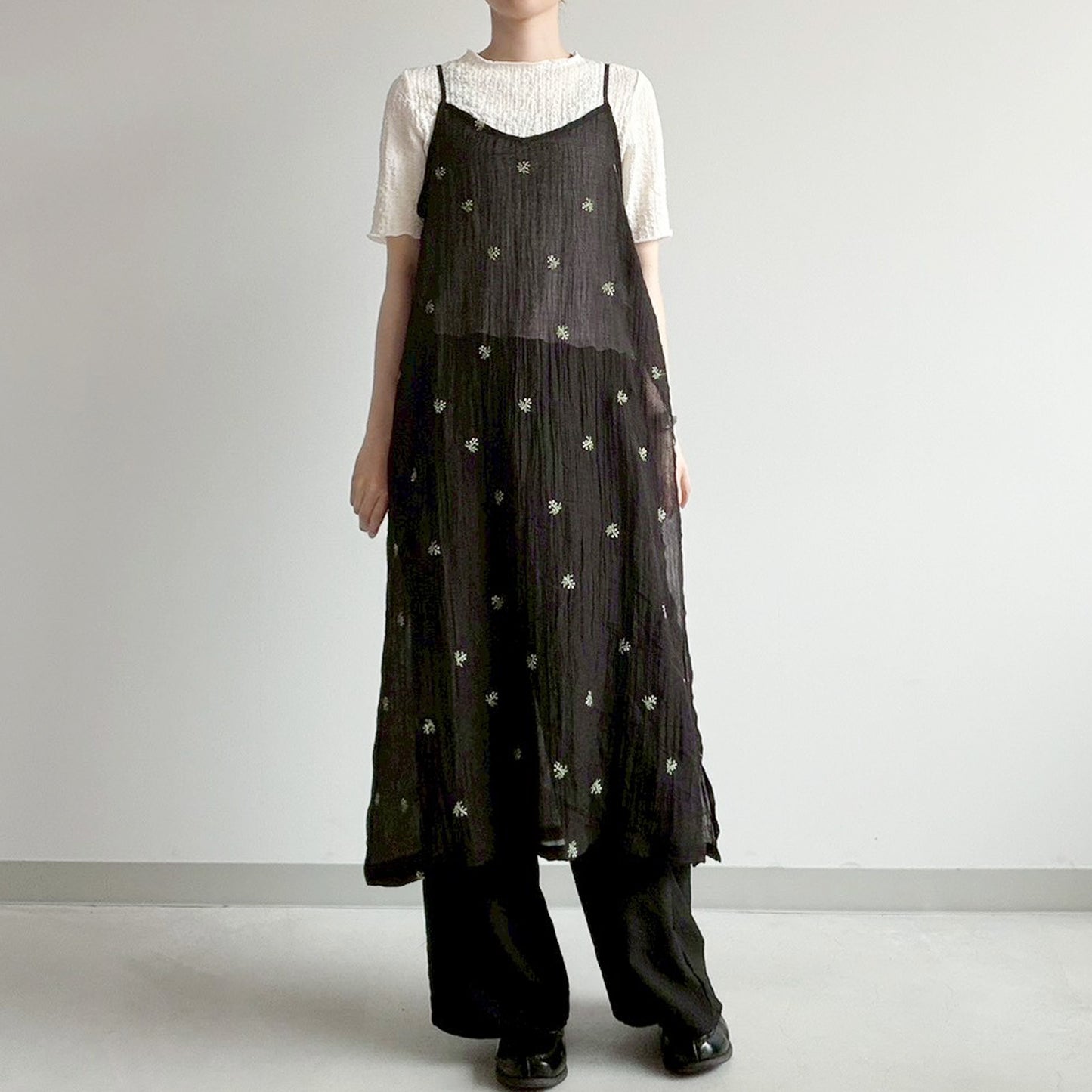 【gleam】シアー小花刺繍キャミワンピース