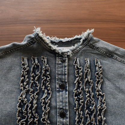 【KAKELA＆TRANQUIL】ノーカラーフリルデニムシャツ