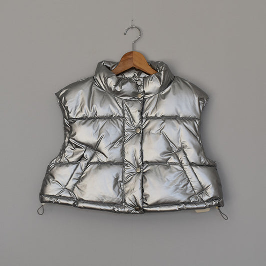 メタリック中綿ショートベスト