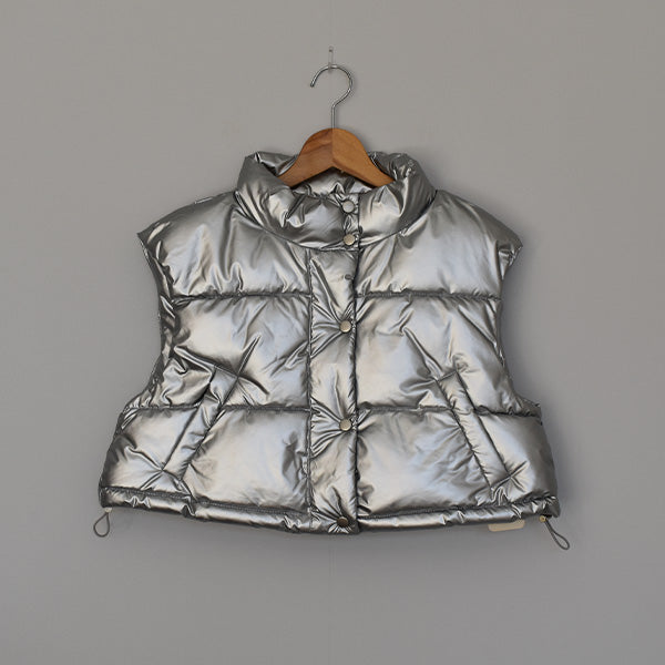 メタリック中綿ショートベスト