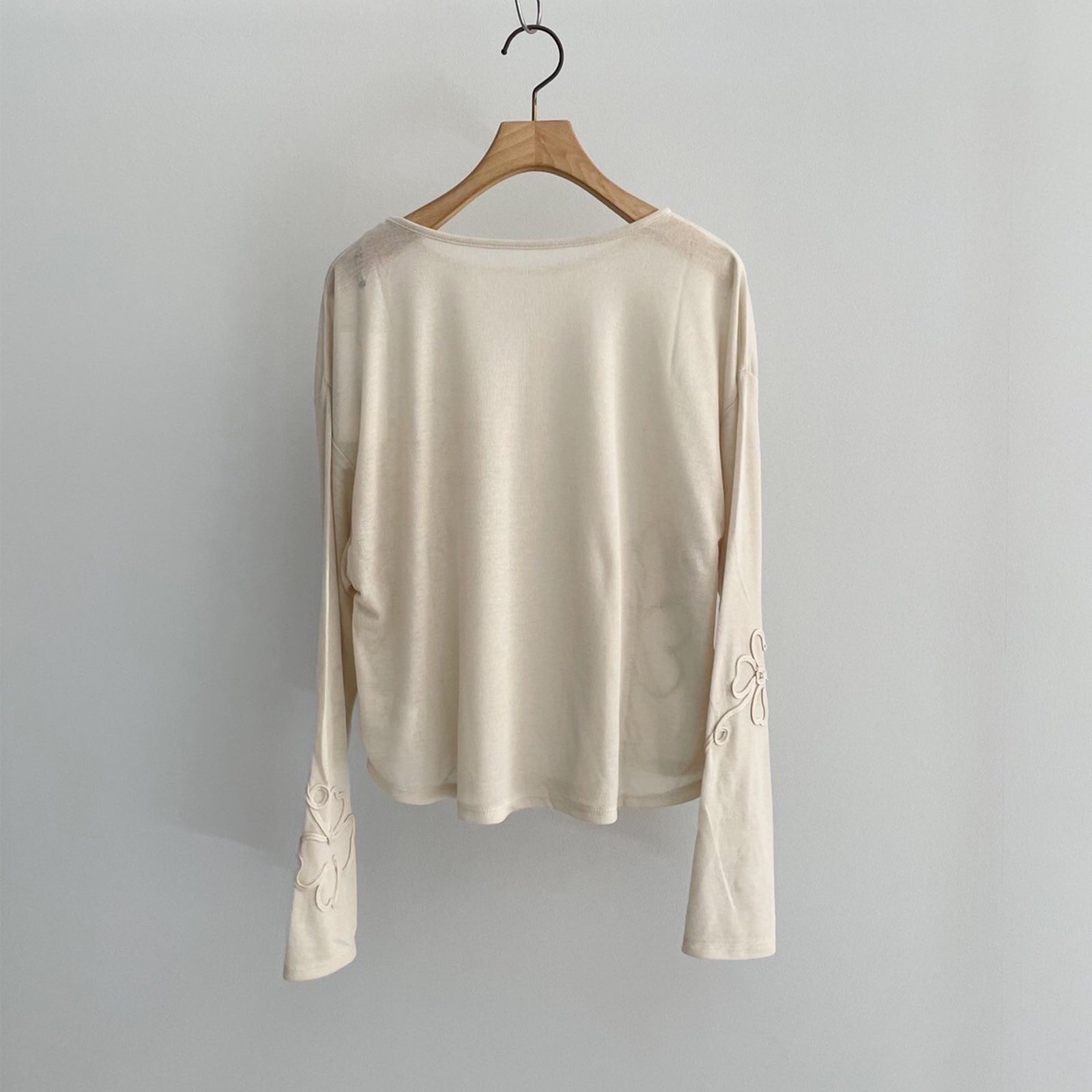 Fun Fashion Future]フラワーコード刺繍ショート丈プルオーバー