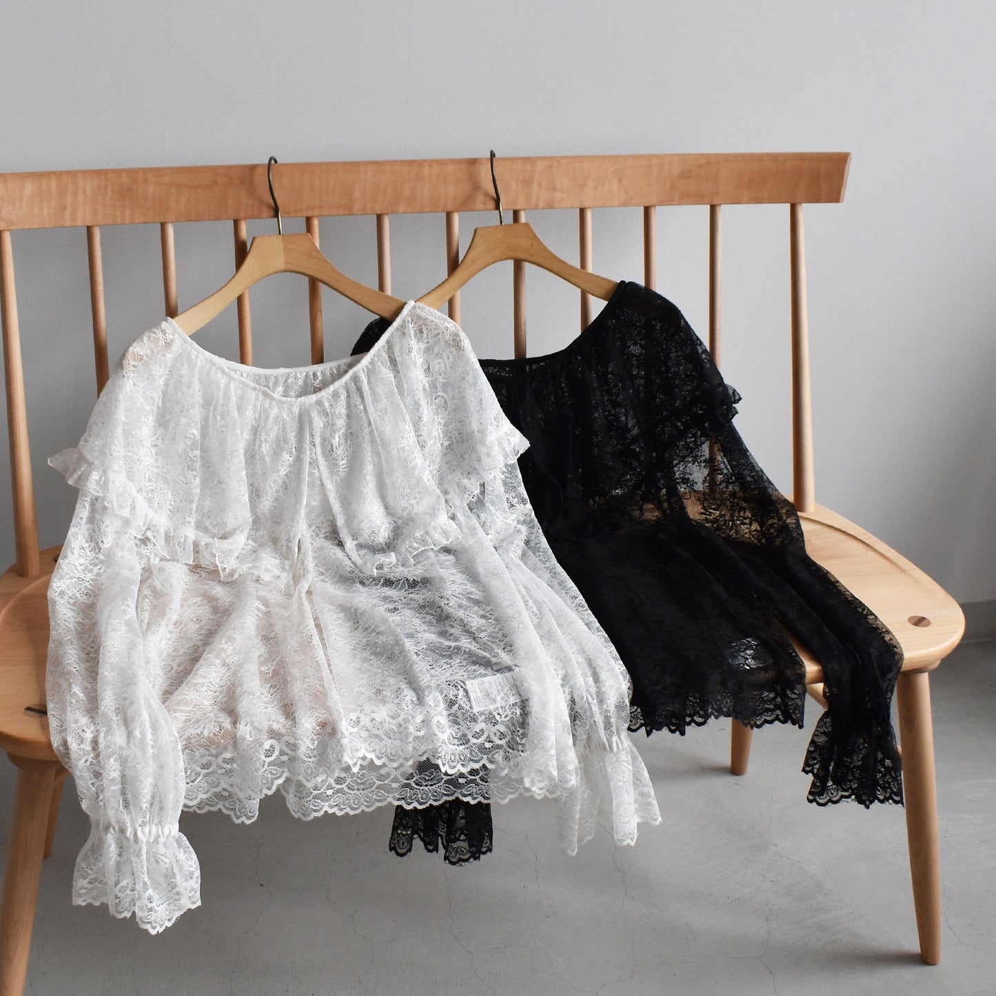 【en haut】レースブラウス