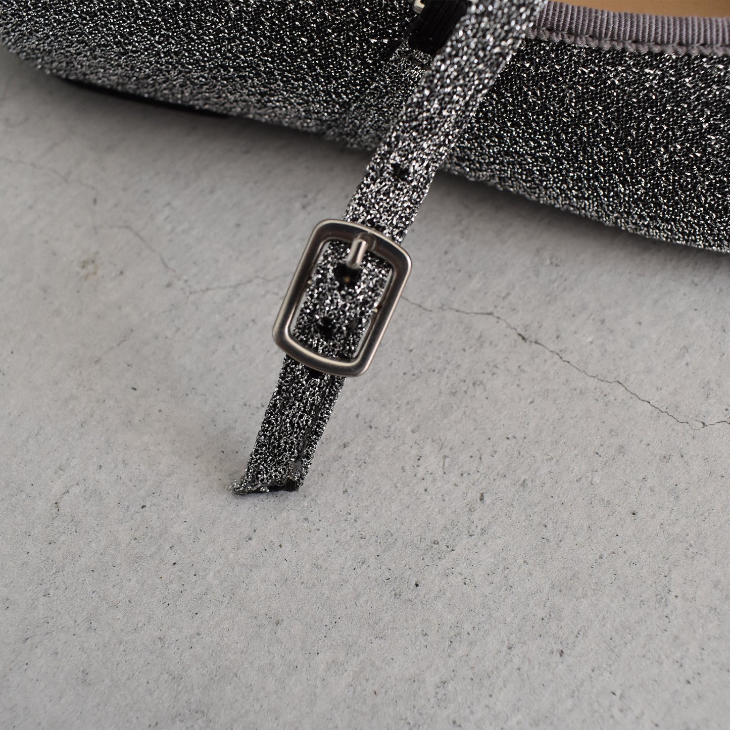 【minia】ストラップ付バレエシューズ