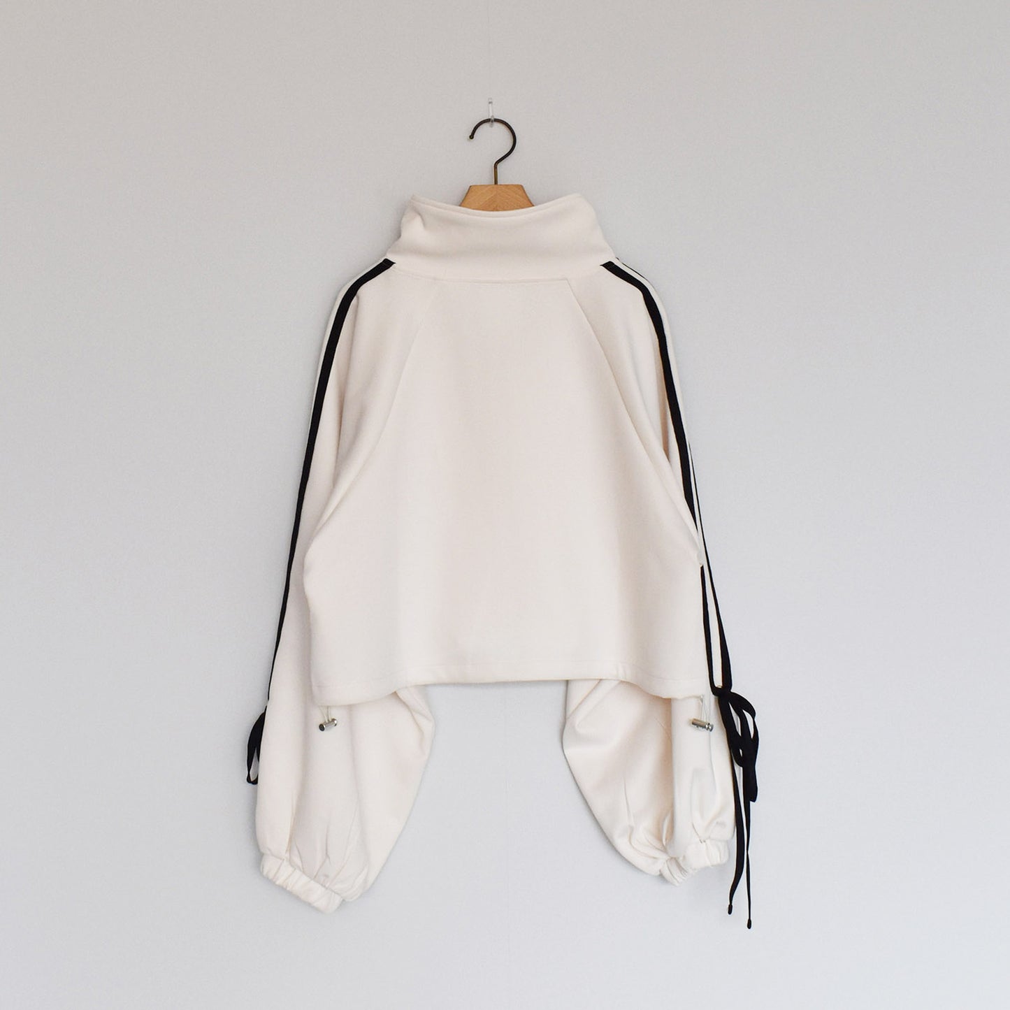 【Fun Fashion Future】リボンライントラックジャケット