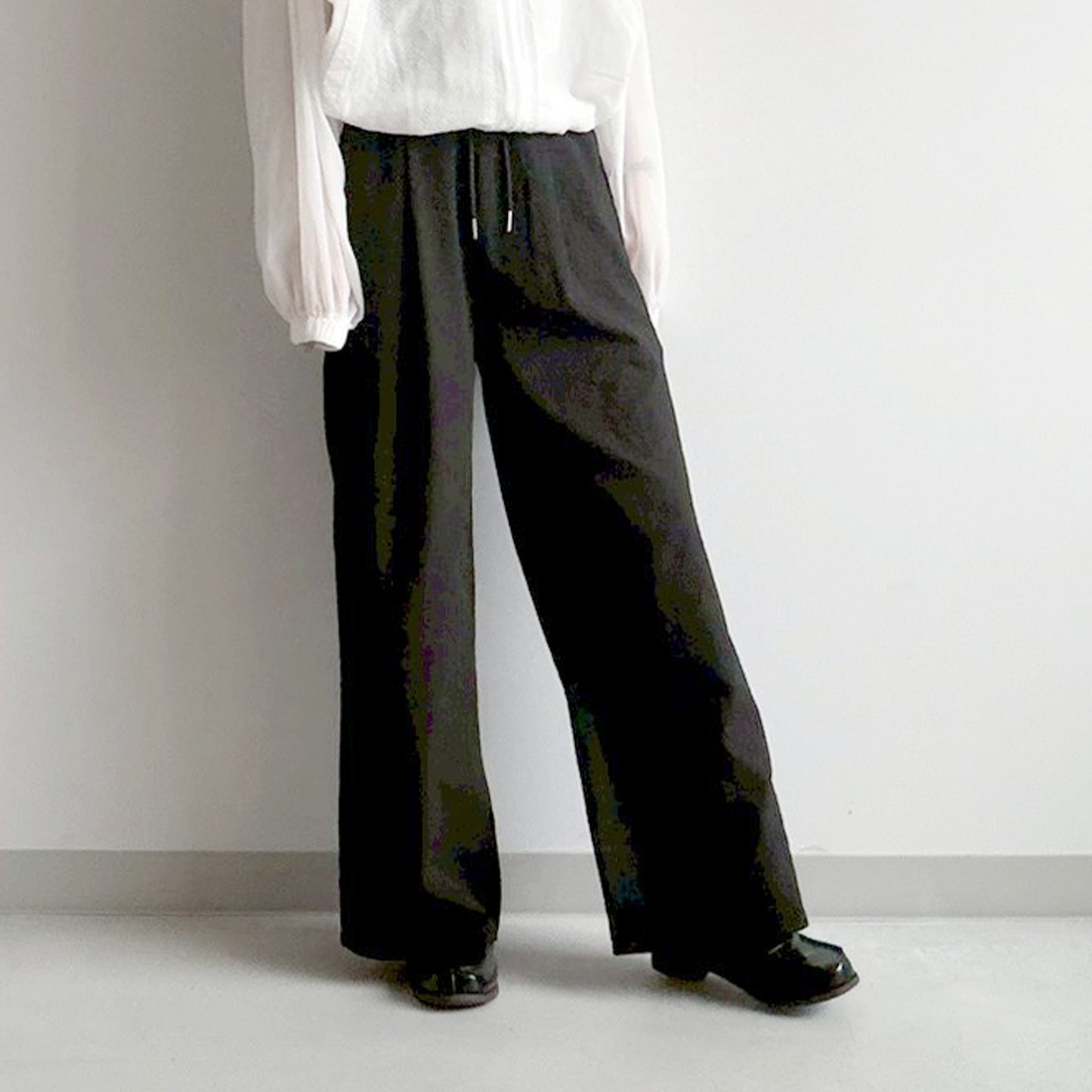 【Fun Fashion Future】タックイージーパンツ