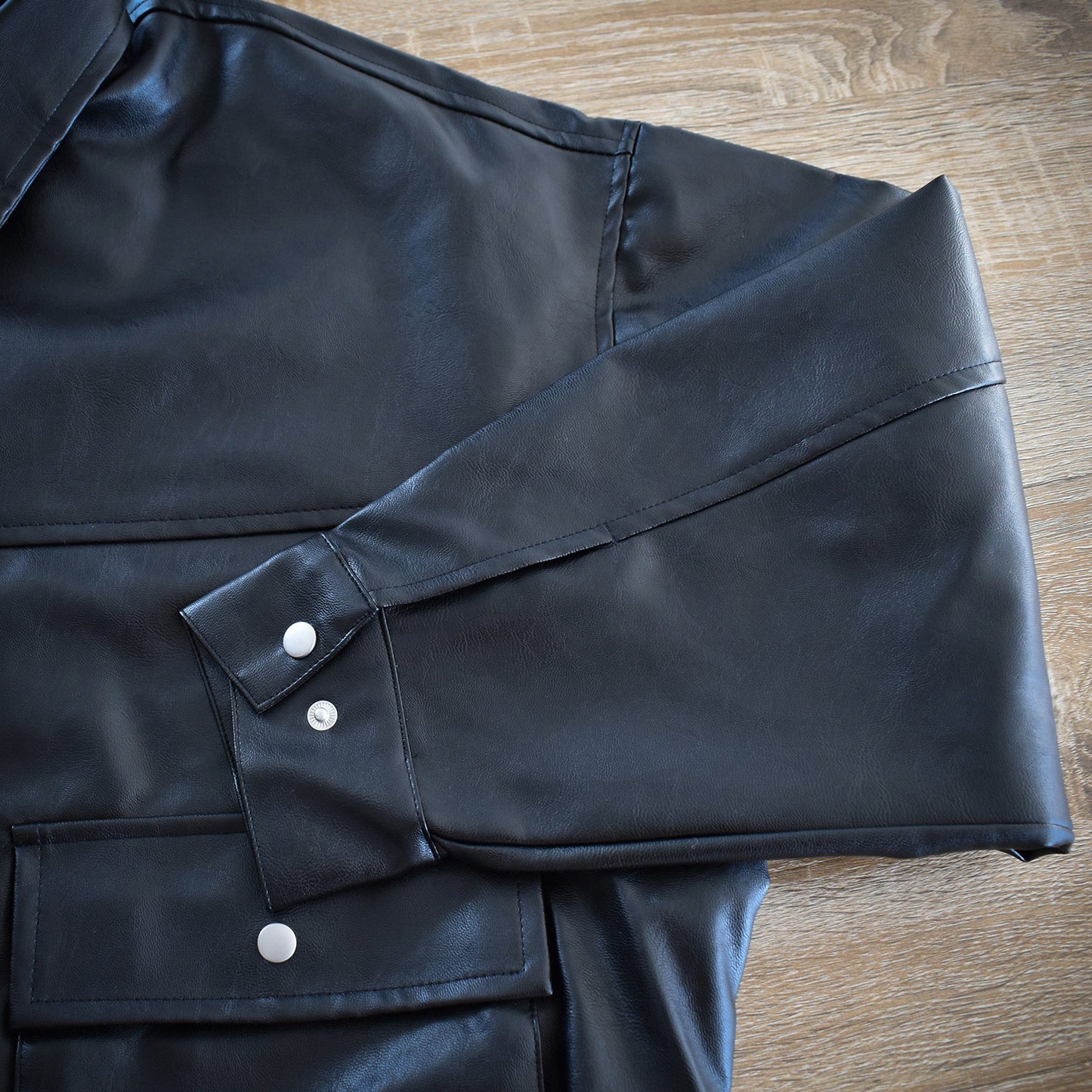 【Fun Fashion Future】ティぺット付きレザ―ブルゾン