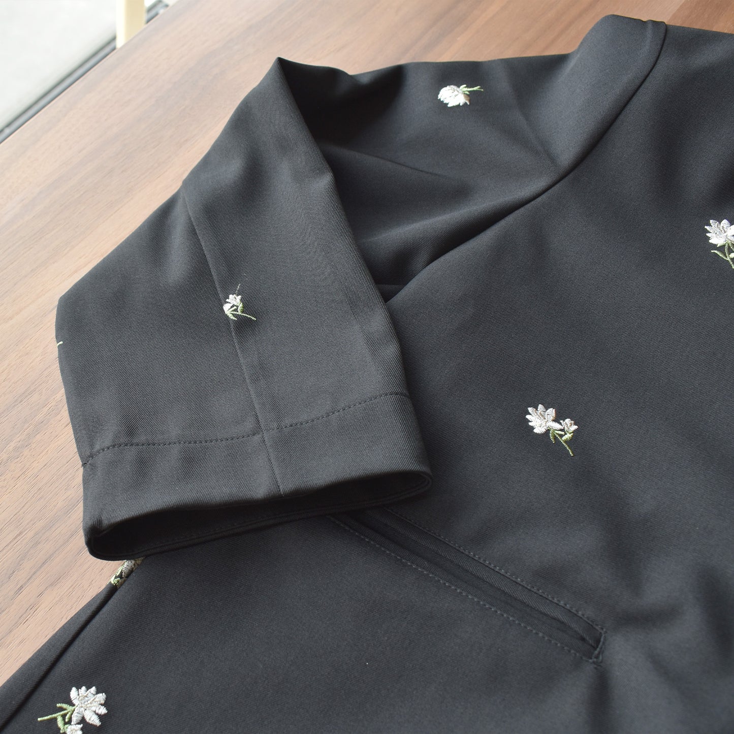 【gleam】小花柄刺繍テーラードジャケット
