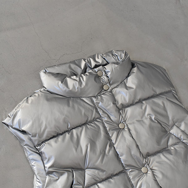 メタリック中綿ショートベスト