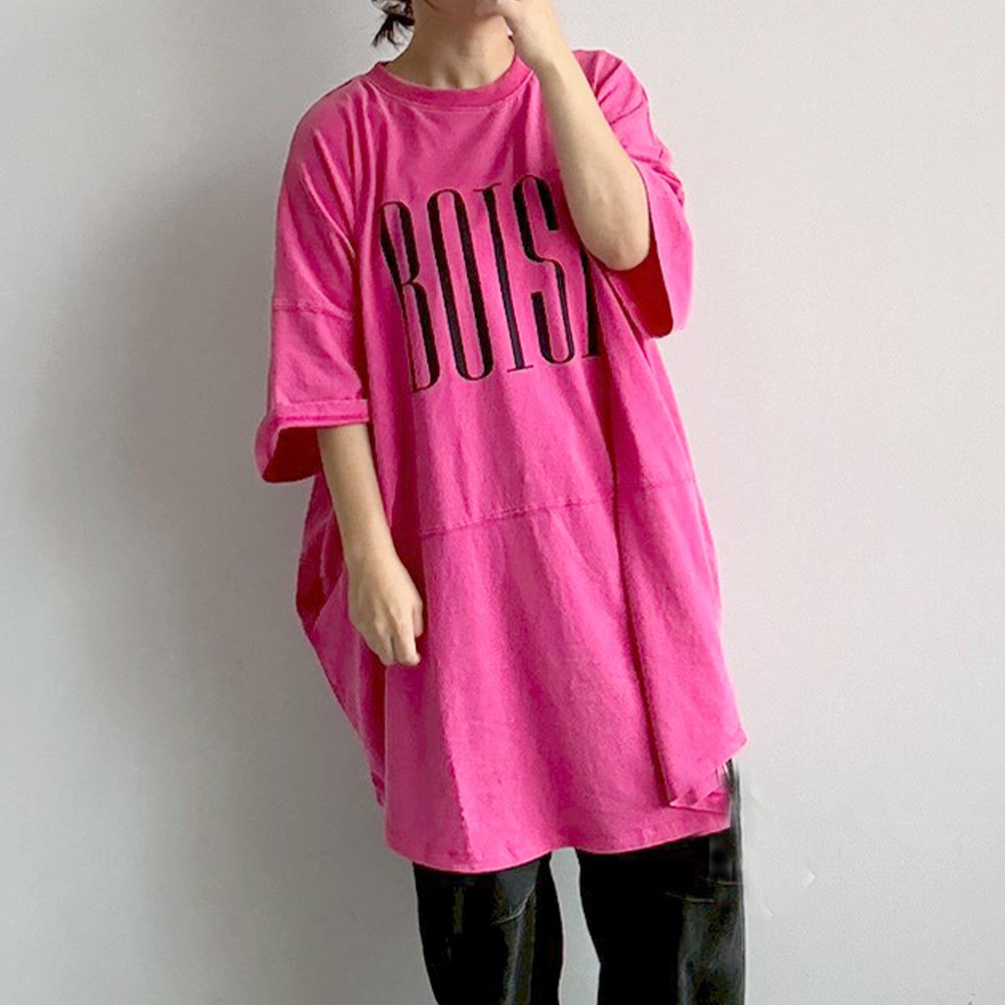 【en haut】天竺編みパウダーBOISEプリントチュニックTシャツ
