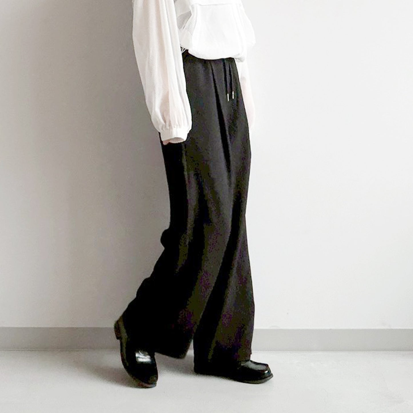 【Fun Fashion Future】タックイージーパンツ