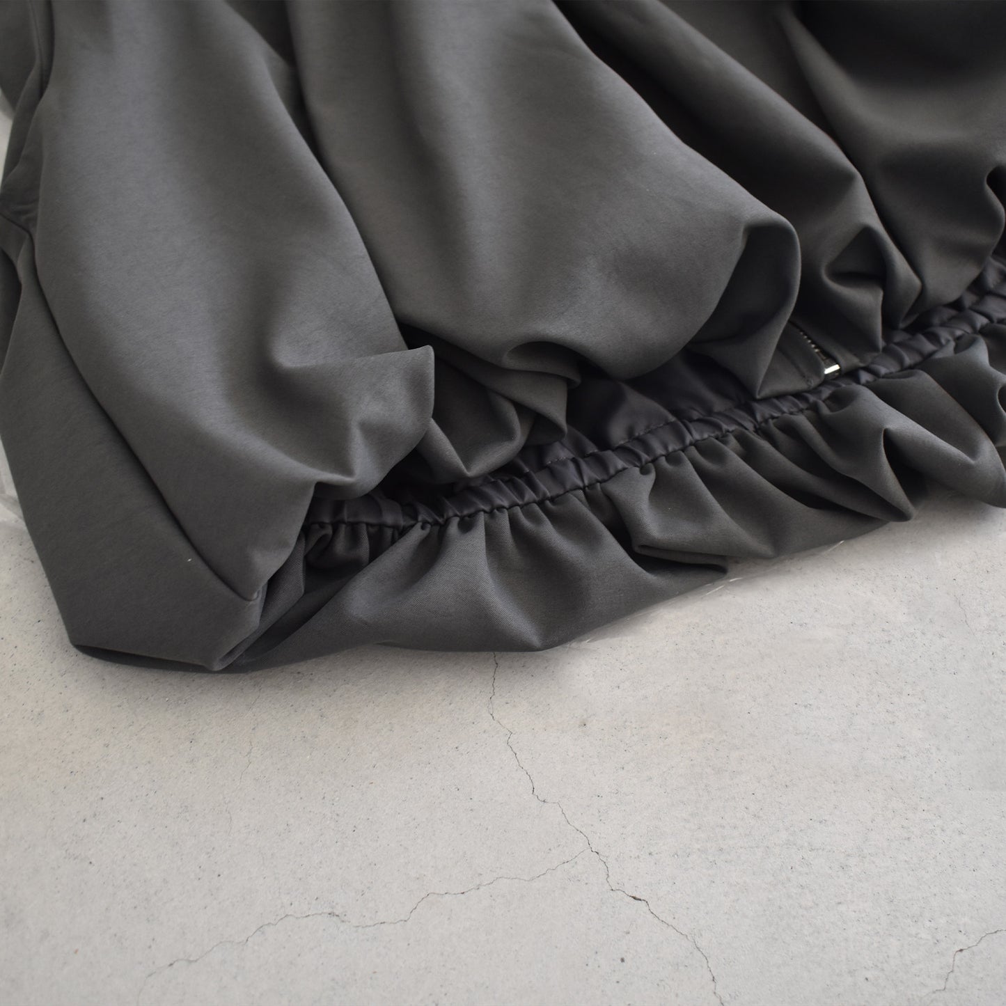 【urban hymns】バルーン前後差ベスト