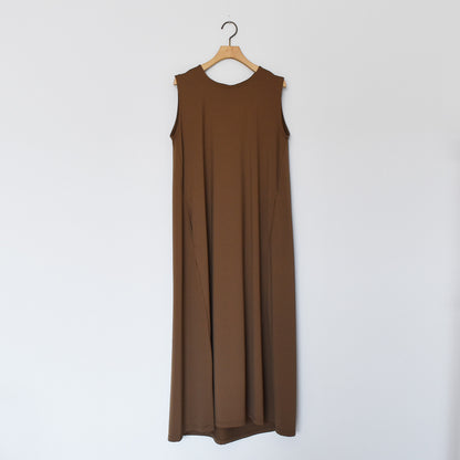 【urban hymns】バックタックノースリーブワンピース