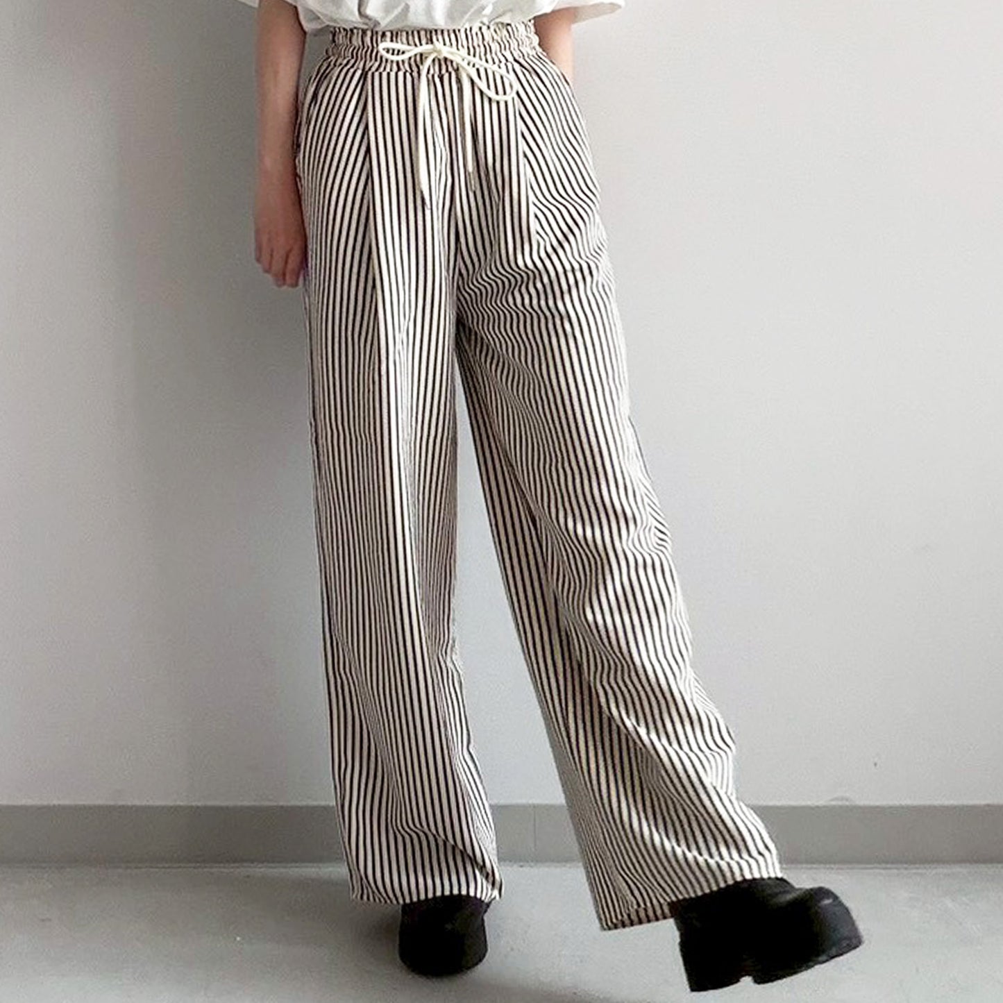 【Fun Fashion Future】タックイージーパンツ