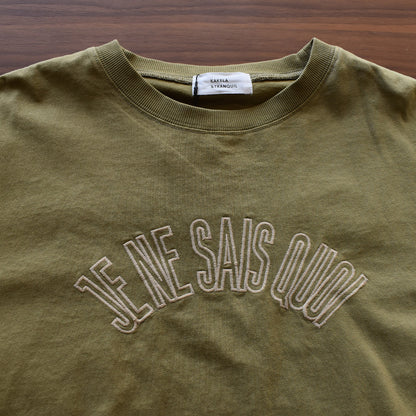 【KAKELA＆TRANQUIL】刺繍ロゴロングBACK刺繍