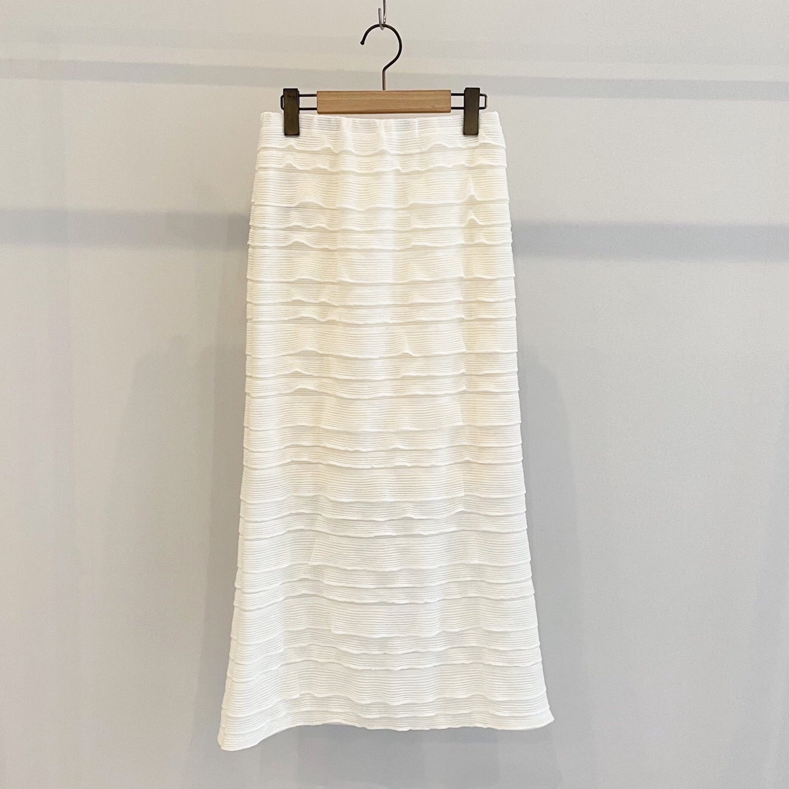 in field]フリルナロースカート – fiLL